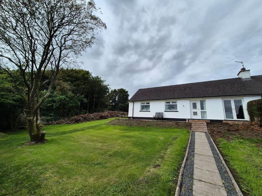 Bracken Cottage Ballyeaston Esterno foto